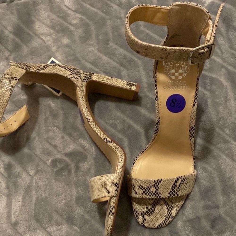 Vince Camuto Beige and Black Snakeskin Heels